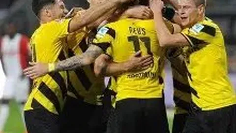 庾澄庆公开照片祝贺幼子两岁生日 暗示命名“大福”