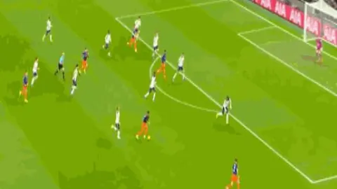 米体：坎比亚索今日单独训练，对阵热那亚赛事仍存疑虑